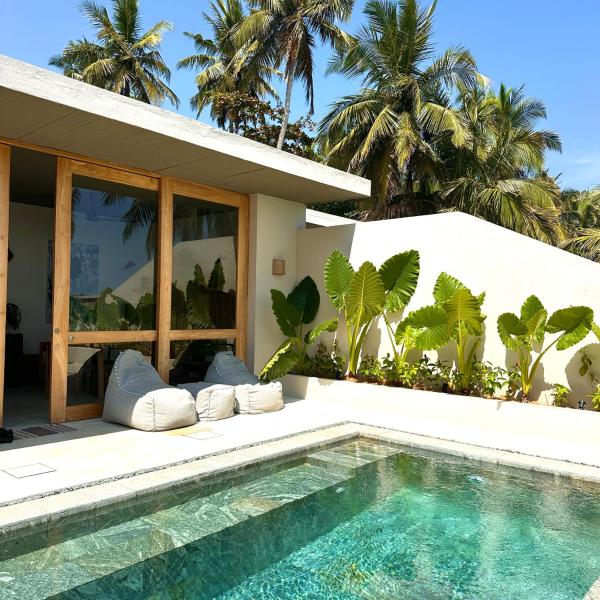 La Playa Villas Hiriketiya, Забронировать  Отели Ирикетия с бассейном, Бассейн