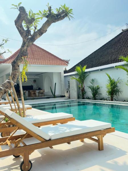 Lily Guest House, Забронировать  Недорогие отели провинции Бали, недорогие