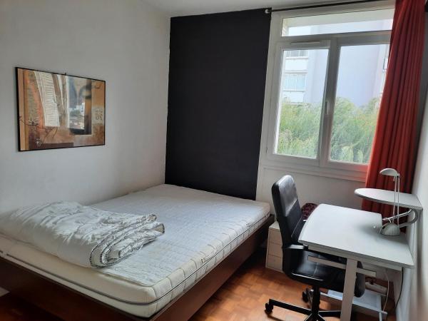 Chambre Privée dans un appartement en colocation A1C2