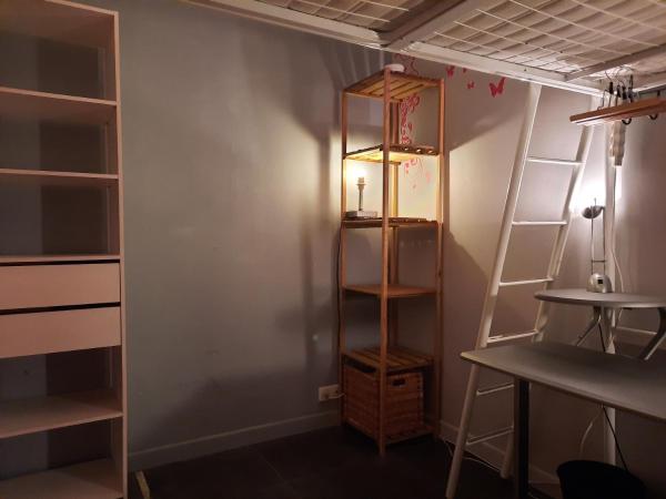 Chambre Privée dans un appartement en colocation A1C2