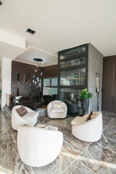 lovera hotel, Забронировать  Отели Сантьяго 4 звезды, 4*