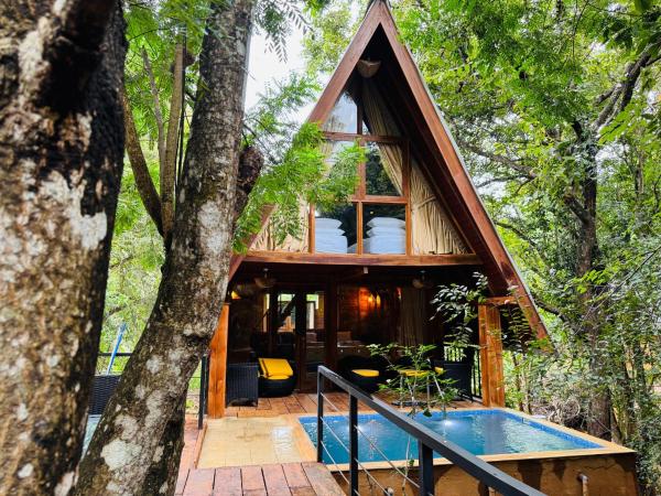 Pearl in the Jungle with Private Pool, Забронировать  Отели Северо-Центральной провинции 4 звезды, 4*