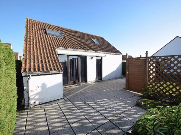 Holiday Home near Beach and Dune Forest