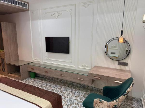 Hotel The Raghavas