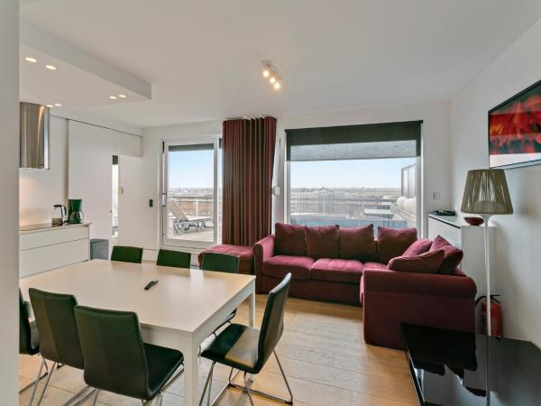 Penthouse in Blankenberge near the Beach