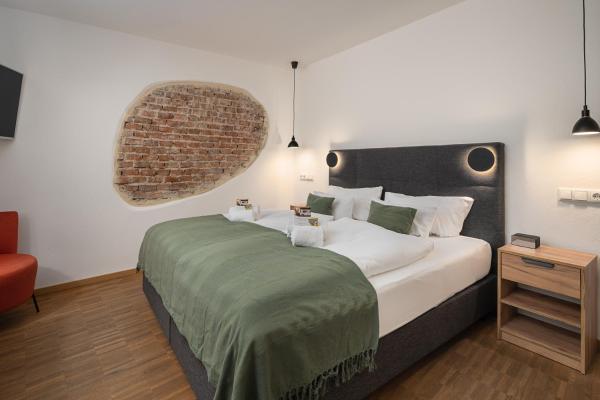 dreamcation Altstadthotel - Mikro Apartments mit Küche & Self Check-In