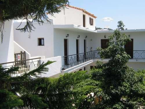Manolas Studios