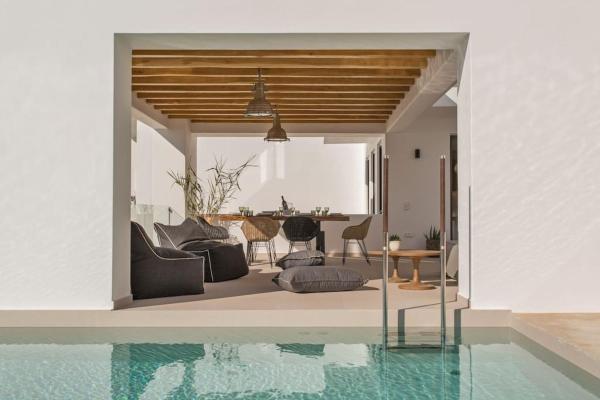 Piso Livadi - 4BR Villa - with Pool & Gym - Casa Olea, Забронировать  Отели Писо-Ливади с бассейном, Бассейн