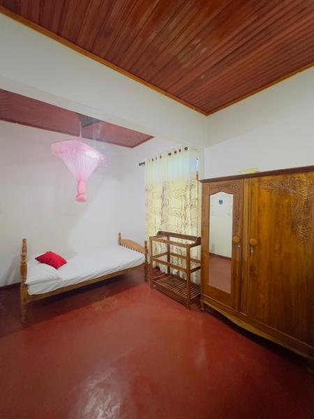 Goyambokka Richard Home Stay