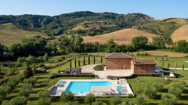 PODERE TERRANUOVA 10&2, Emma Villas, Забронировать  Печчоли Тоскана