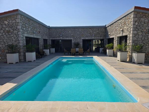 Villa Aurelia Privat Pool, Забронировать  Колимбия остров Родос