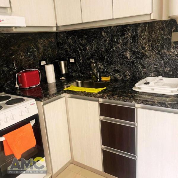 Departamento céntrico de 2 habitaciones y Pileta Edificio Sommet