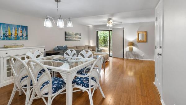 Pet Friendly Folly Field Beach Stones Throw Villa 3 bed 2 & one half bath, Забронировать  Хилтон-Хед-Айленд Lowcountry