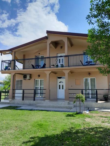 Apartments Zejak, Забронировать  Mitrovići Община Подгорица