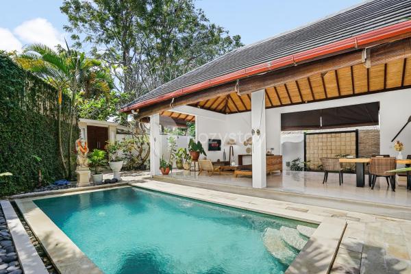 Jaya Villa by Kozystay - Canggu, Забронировать  Чангу Бадунг