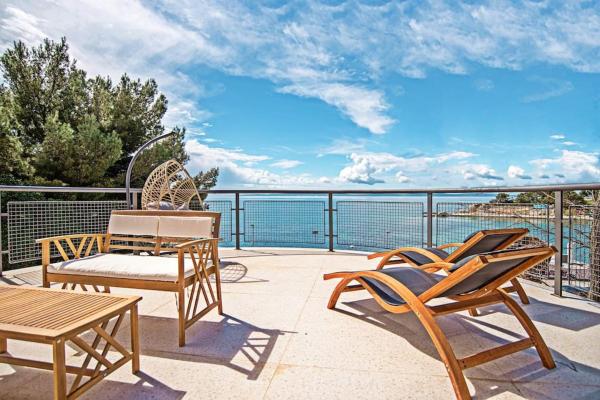 Luxury House Noble- Best Location In Town, Забронировать  Сплит Сплитско-Далматинская жупания, рядом с People's Square - Pjaca