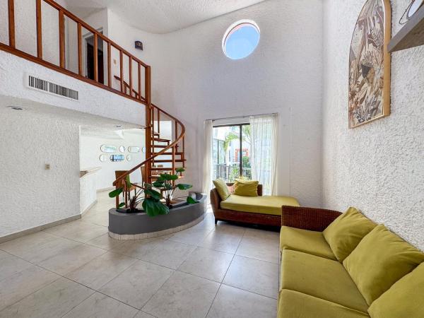 Enorme casa con jardín y unos pasos del mar, 16, Забронировать  Канкун Кинтана-Роо
