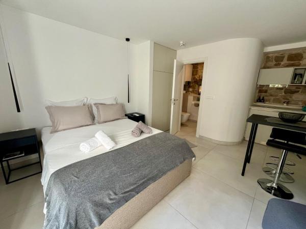 Art Heritage, Забронировать  Сплит Сплитско-Далматинская жупания, рядом с People's Square - Pjaca