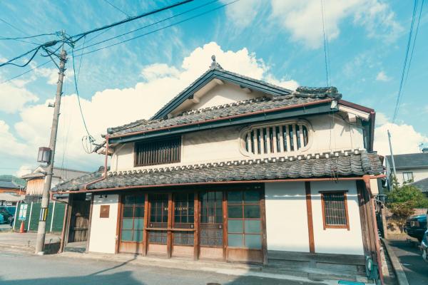 篠山城下町ゲストハウス quolo, Забронировать  Tamba-sasayama Хёго