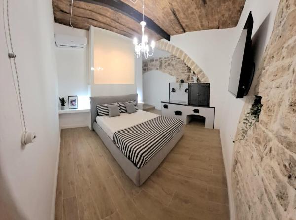 Suite San Marco, Забронировать  Бари Bari Province, рядом с Кафедральный собор в Бари