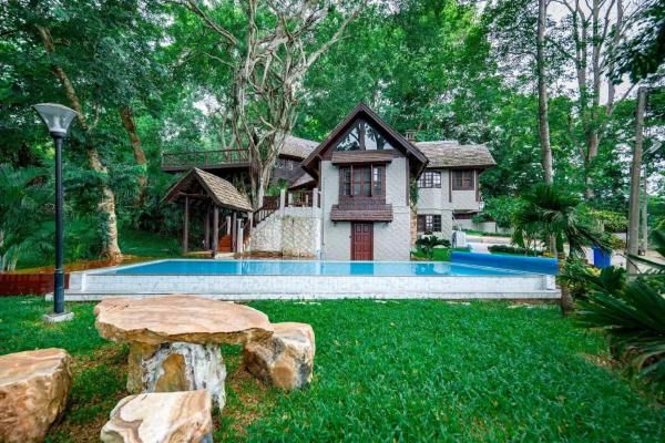 Up Hill Villa Mae Rim, Забронировать  Чиангмай провинция Чианг Май