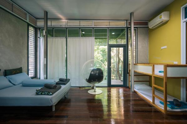 Sometimes Khaoyai, Забронировать  Ban Muak Lek Nai Nakhon Ratchasima Province