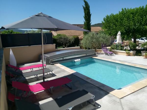 la bastide aux buis avec piscine, Забронировать  Бловак Mont Ventoux
