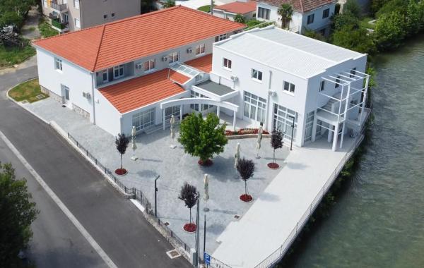 Ragusa Villa, Забронировать  Штолац Федерация Боснии и Герцеговины