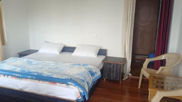 Ekant homestay mukteshwar road Chakhuta near kasiyalekh market, Забронировать  Недорогие отели Муктешвар, недорогие