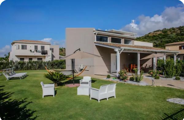 Villa Charme & Relax, Забронировать  Кампофеличе-ди-Рочелла Madonie Regional Natural Park