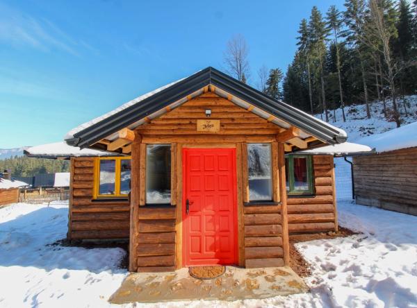 Ethno Village Dolina Mira, Забронировать  Отели Пале с парковкой, Парковка