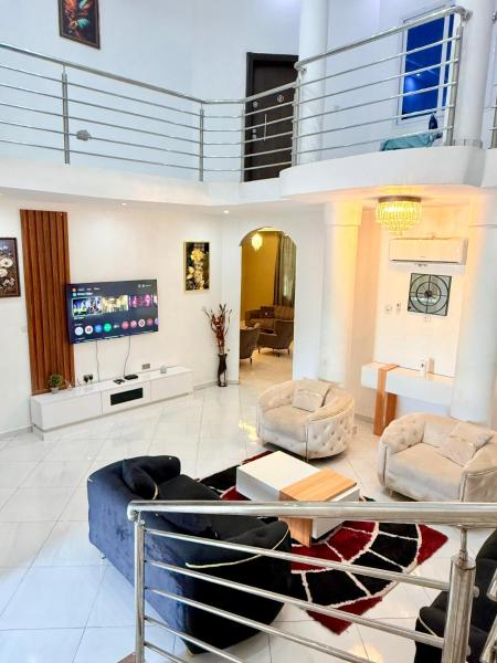 Nanani Luxury Villa - 3 Bedrooms, Забронировать  Кумаси 