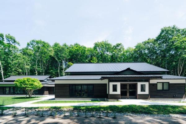 森のオーベルジュ 三 みつ - 旧 森厚真hotel CHUPKI, Забронировать  Титосе 