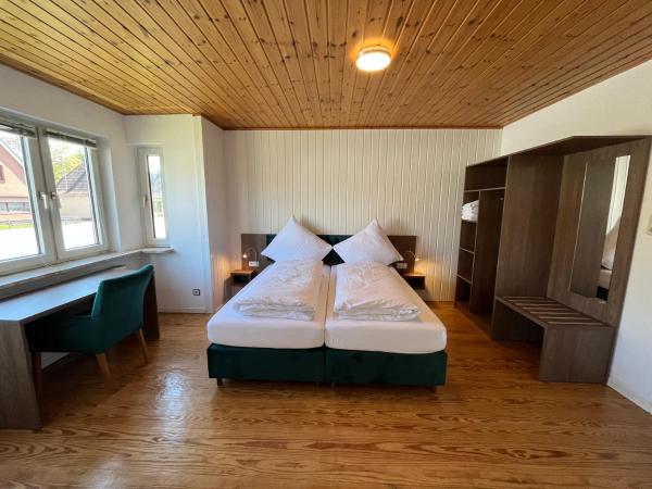 Apartments an den Holstenhallen, Забронировать  Ноймюнстер земля Шлезвиг-Гольштейн