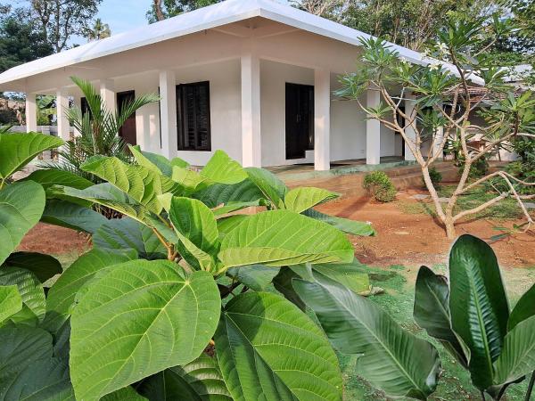 Sebastian\s Oasis, Забронировать  Недорогие отели штата Кералы, недорогие