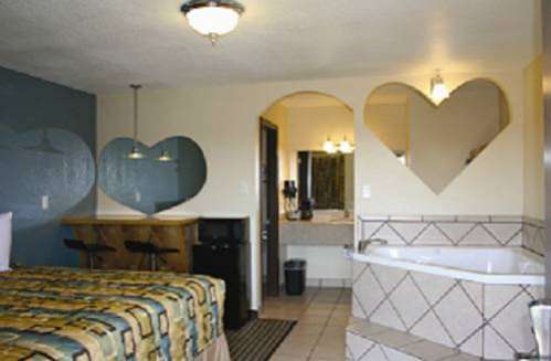 Surfside Inn Suites