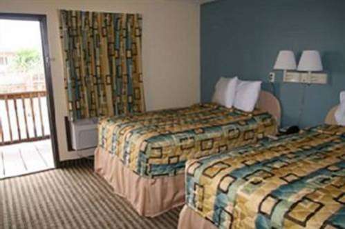 Surfside Inn Suites