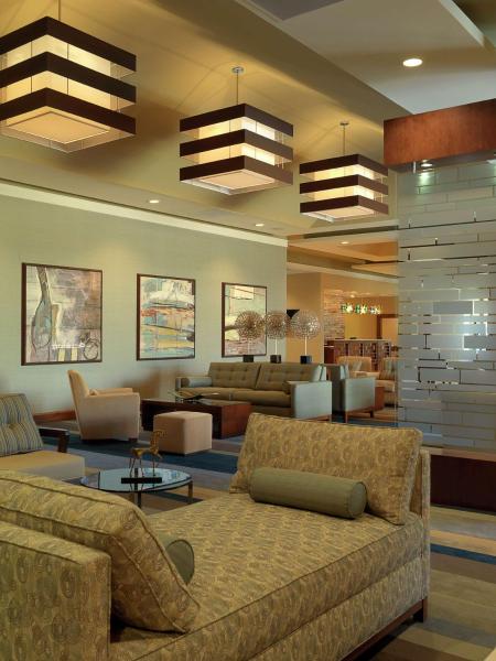 DoubleTree by Hilton Collinsville/St.Louis