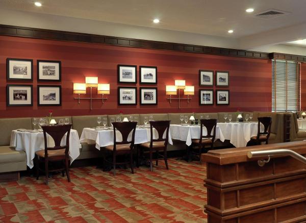 DoubleTree by Hilton Collinsville/St.Louis