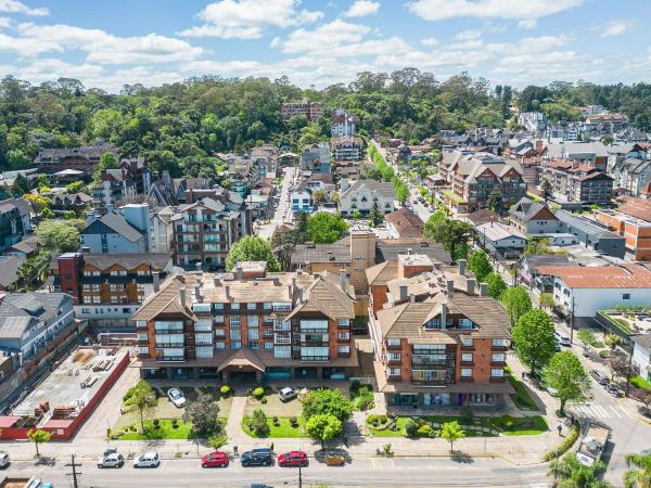 400 metros, Rua coberta Centro Villa Di Pietro 409, Забронировать  Грамаду Serra Nevada