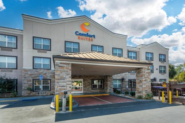 Comfort Suites Downtown Sacramento