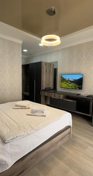 Vip Hotel, Забронировать  Отели Ташкента с парковкой, Парковка