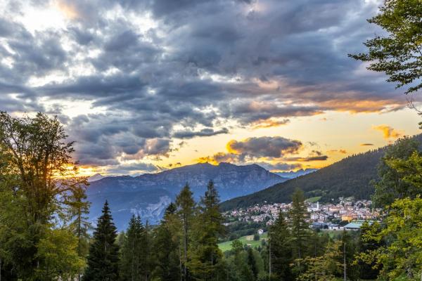 Camping Essenza Alpina, Забронировать  Фольгария Альтопиано-ди-Фольгария