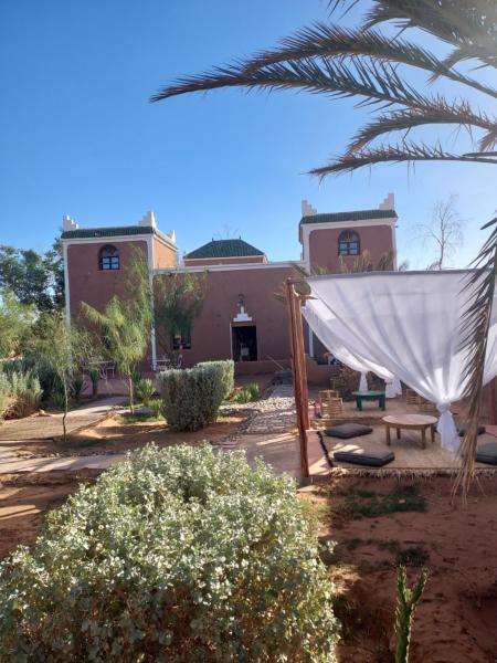 Riad ma bonne étoile, Забронировать  Kasr Bounou Souss-Massa-Draa