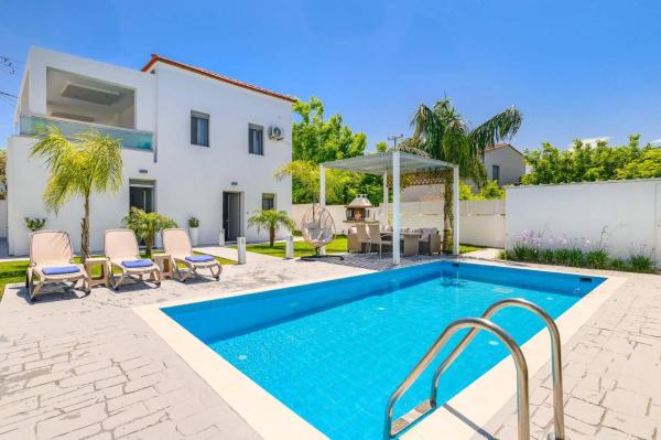 Villa Costa by Villa Plus, Забронировать  Ялиссос остров Родос