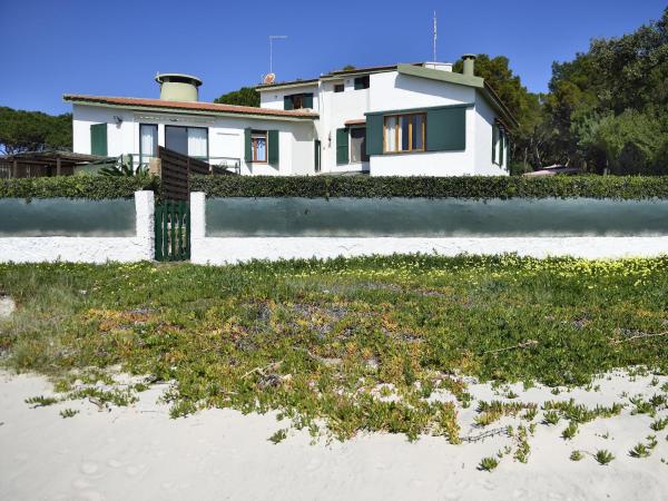 Villa Massidda, Забронировать  Perla Marina Сардиния