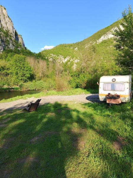 Camping Dobrunvik, Забронировать  Ivišovo Greblje Федерация Боснии и Герцеговины