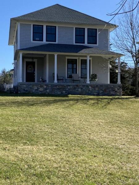 Pocasset Village Charmer, Забронировать  Покассет Массачусетс