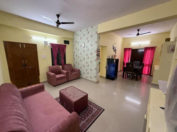 KesarHomes 2BHK FlatNo201 2FLR 2BR AC Lift Kukatpally, Забронировать  Хайдарабад Hyderabad Region