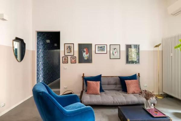 Milan, Cozy Flat in Porta Venezia, Забронировать  Милан Ломбардия